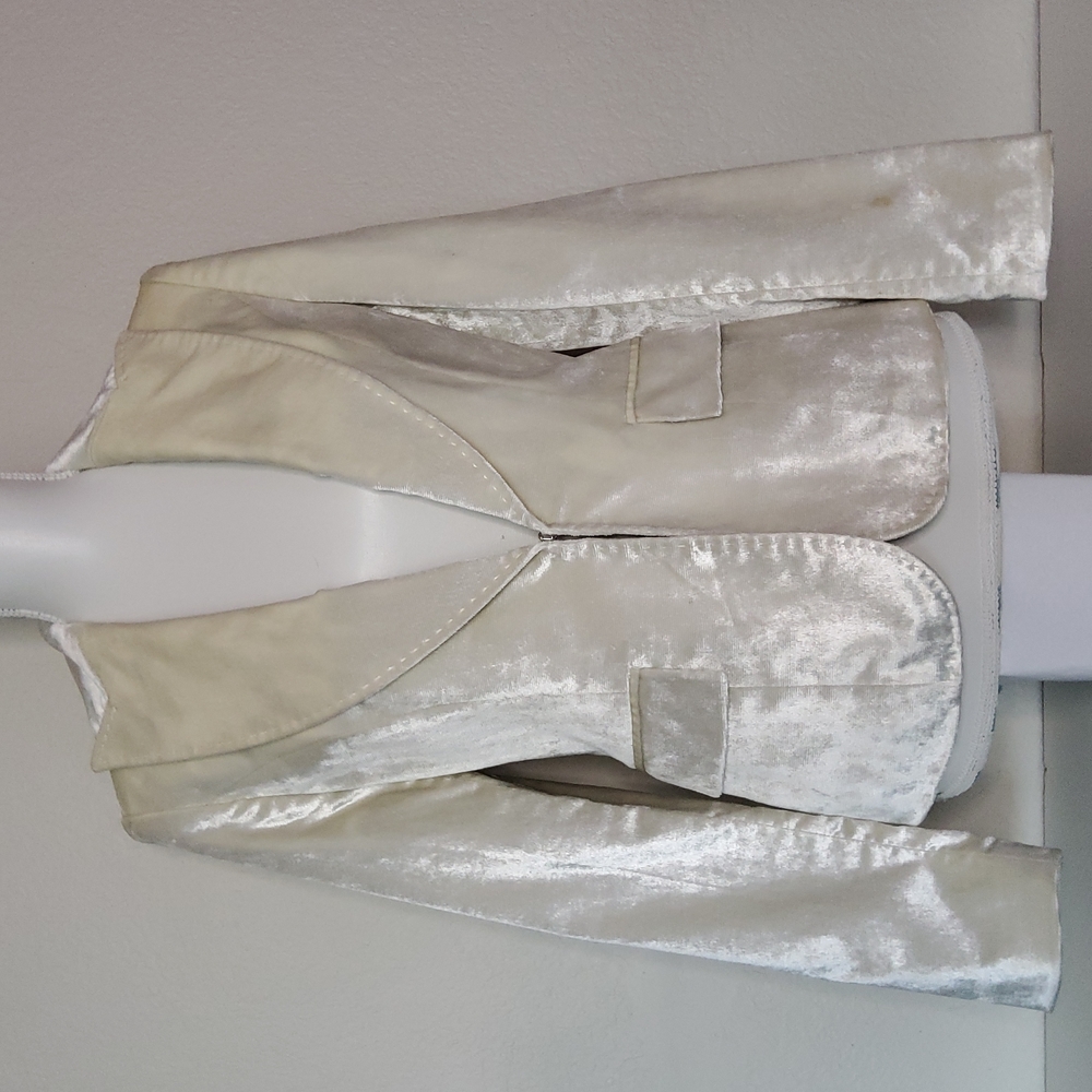 White crush velvet INC small blazer